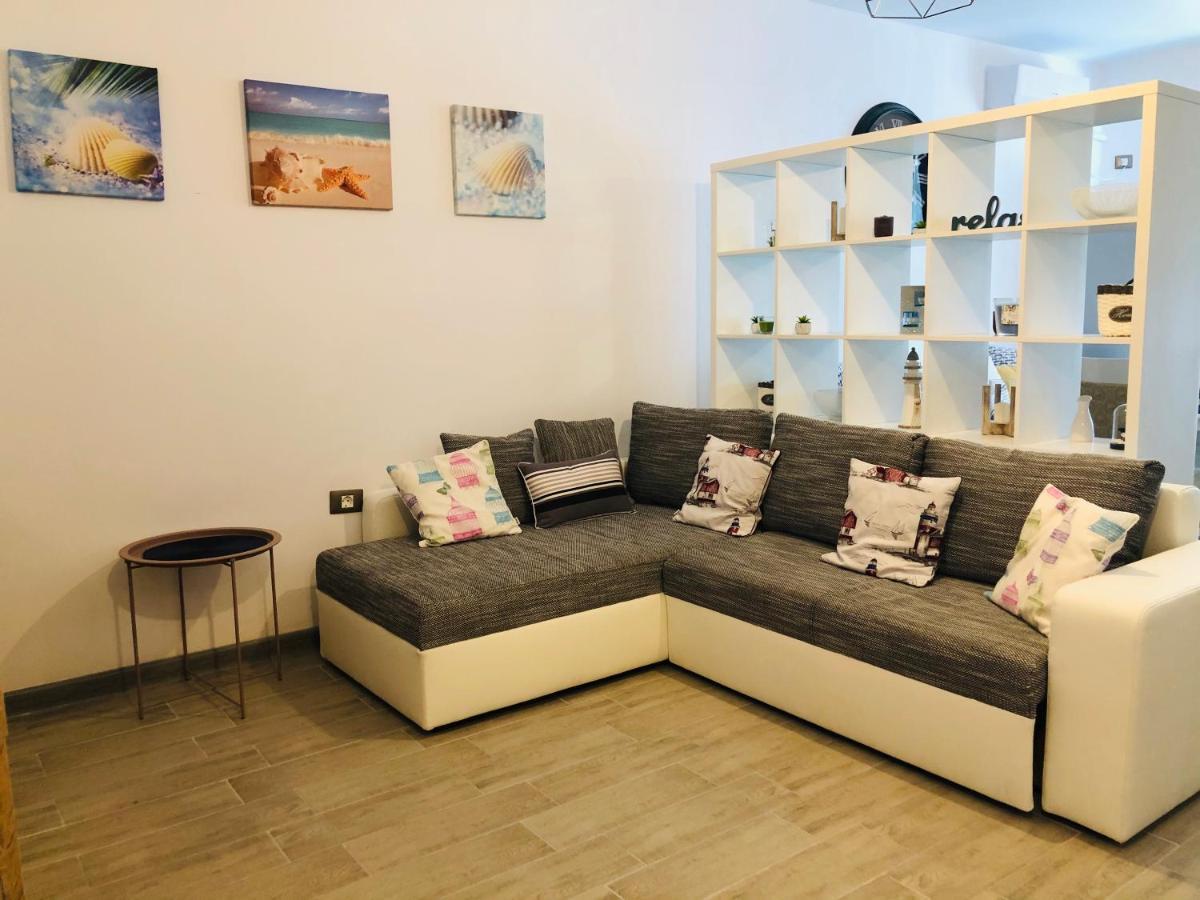 Baby Sea View And Pools Apartment- Mamaia Beach Resort Năvodari Esterno foto